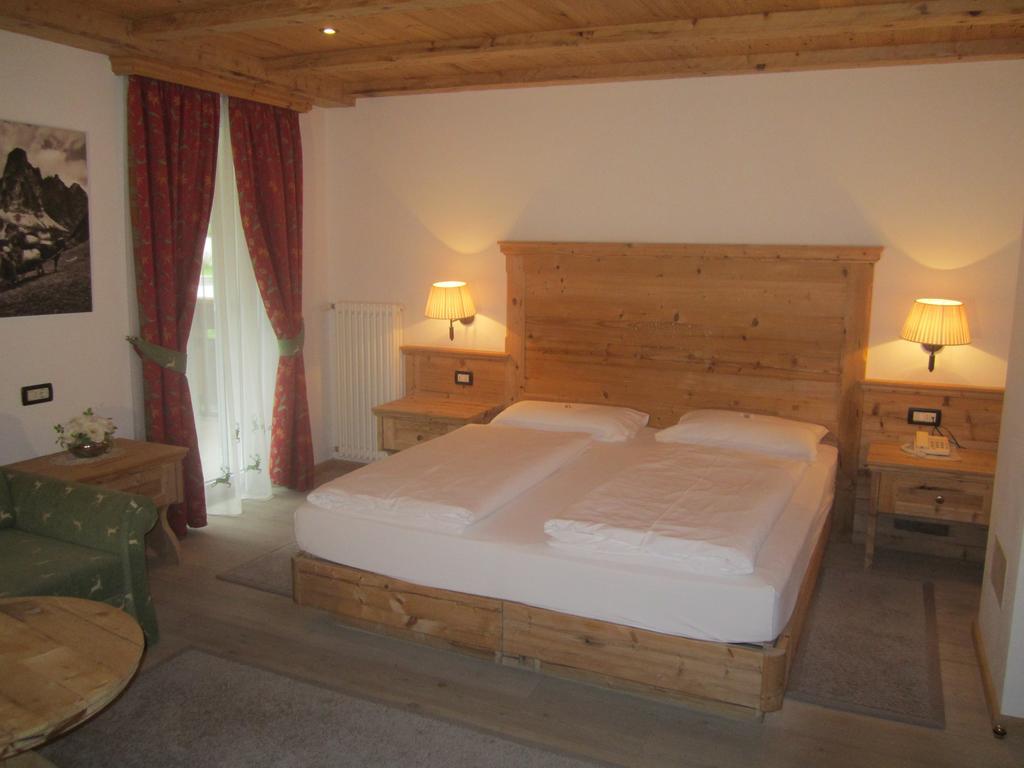 Hotel Corona Krone Selva di Val Gardena Cameră foto